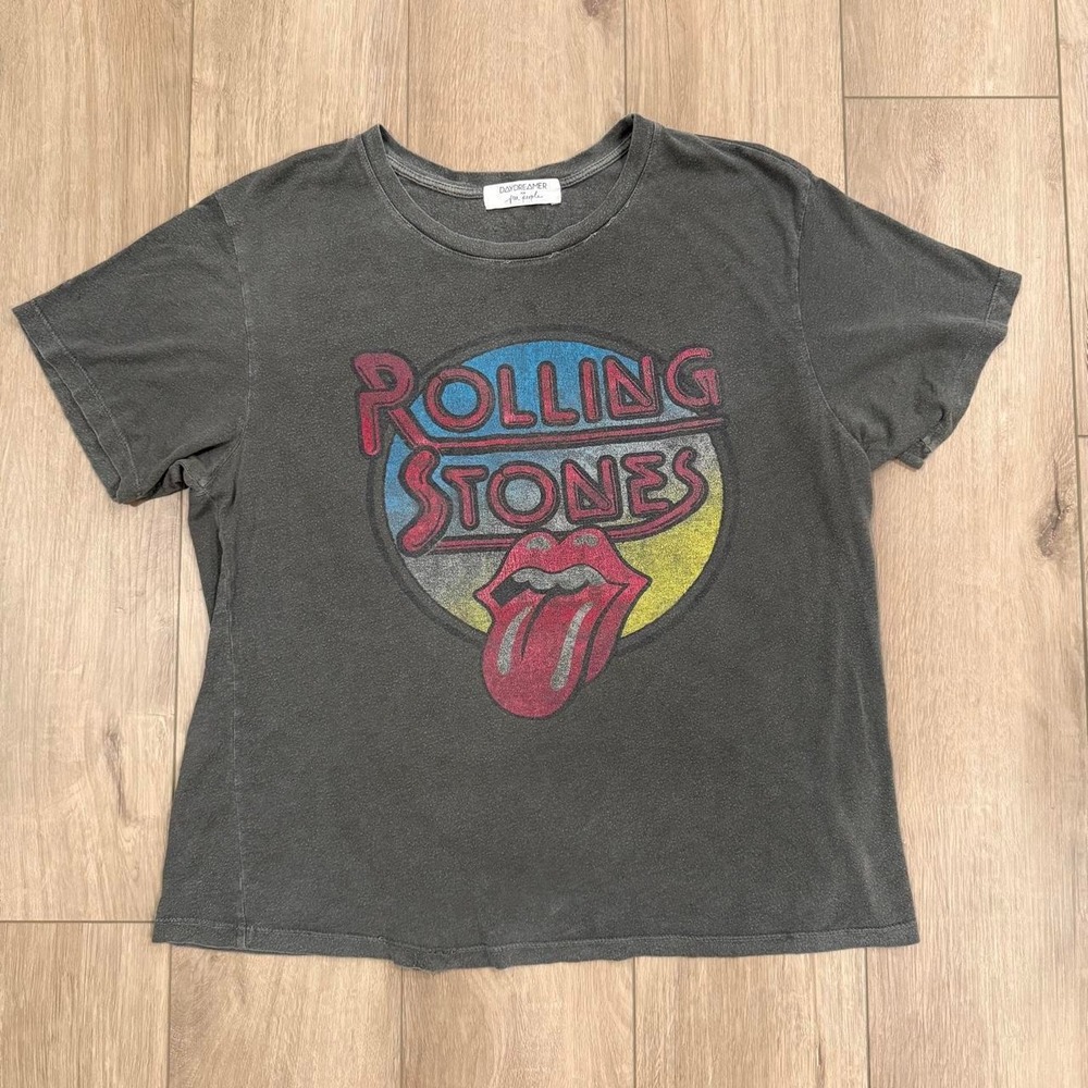 Free people Rolling Stones grey baby tee t-shirt Size Large